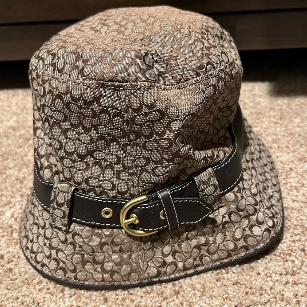 COPY - Coach Bucket Hat Brown with Buckle